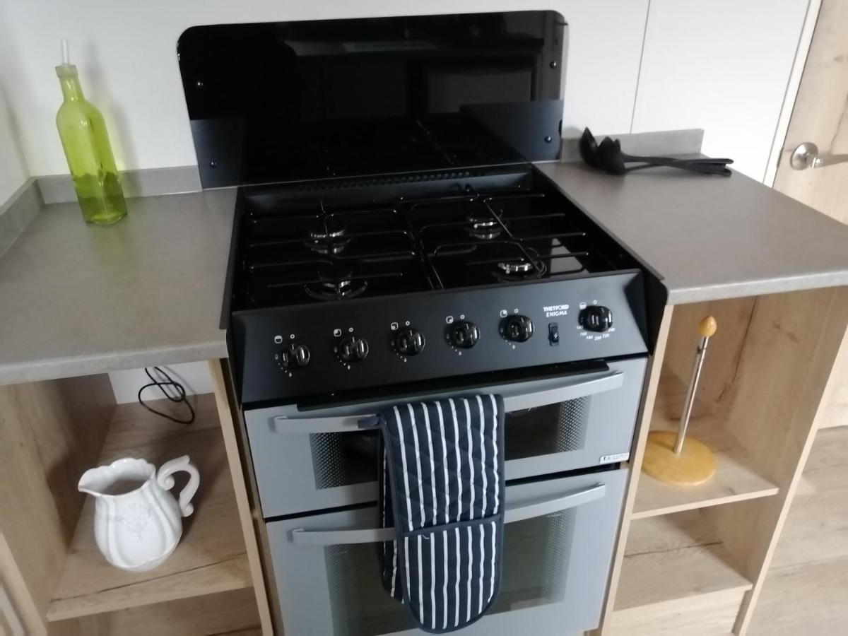 69R Seawick 2 Bedroom Caravan . New For 2022 Saint Osyth Eksteriør bilde