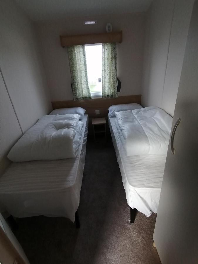 69R Seawick 2 Bedroom Caravan . New For 2022 Saint Osyth Eksteriør bilde