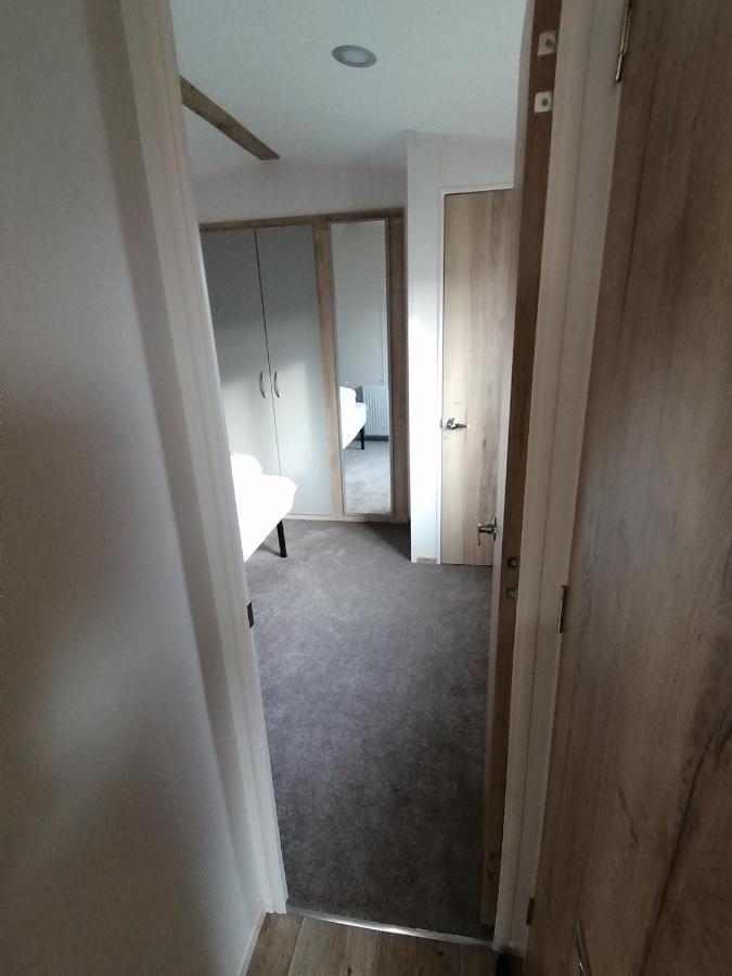 69R Seawick 2 Bedroom Caravan . New For 2022 Saint Osyth Eksteriør bilde